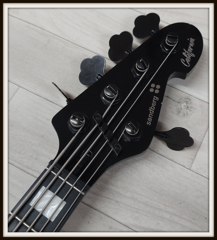 Sandberg California II VT5 Ebony Custom 3-EQ, Soft Aged Gold, 2nd Hand